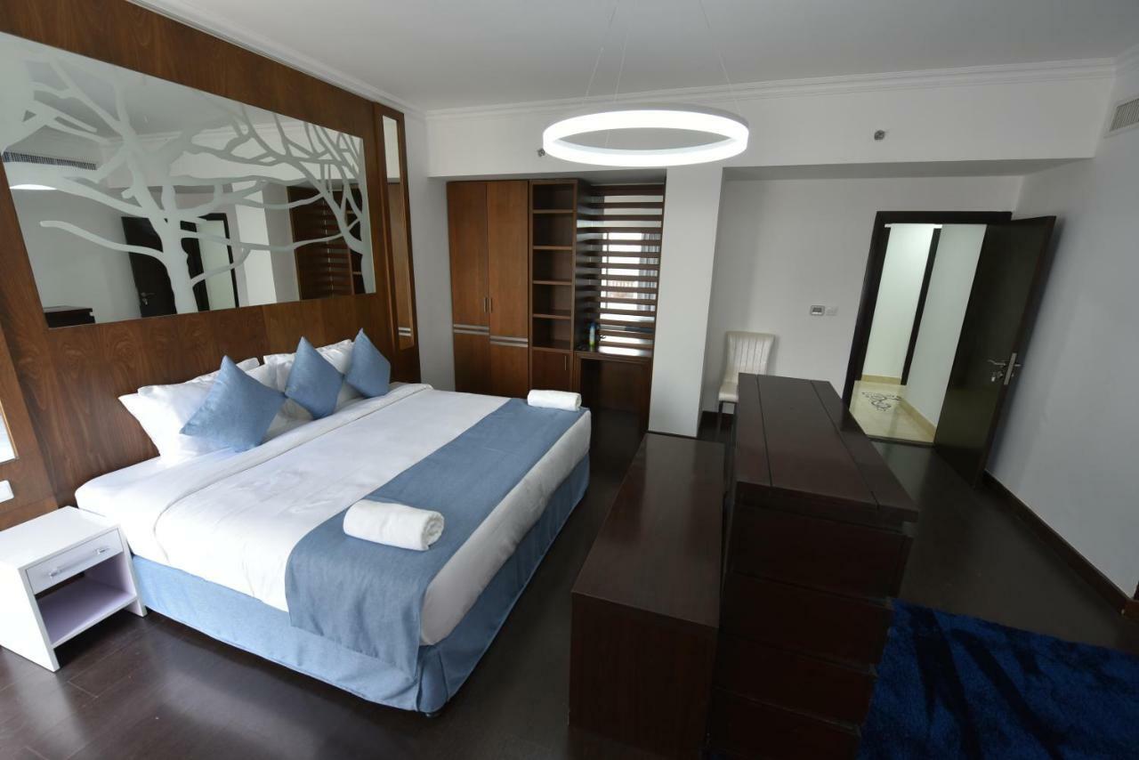 Jbr Penthouse With Terrace Pool Dubai Exterior foto